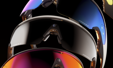 OAKLEY META VANGUARD AI SUNGLASSES