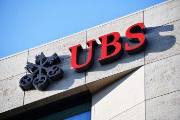 UBS Sees €1.2T Shift From U.S. to European Stocks as Valuation Gap Widens