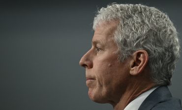 Energy Secretary Christopher Wright briefing reporters on plans to rebuild the Strategic Petroleum Reserve.