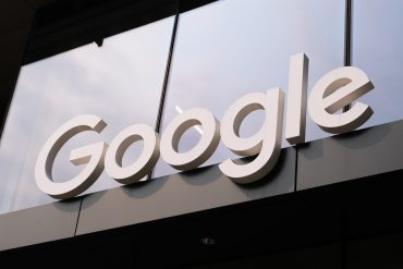 Alphabet headquarters in Mountain View, California, during Q3 earnings week, symbolizing the company’s scale and AI-driven transformation.