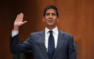Kevin Warsh testifies at his Fed hearing before the Senate Banking Committee, outlining an inflation-focused approach and defending Fed independence