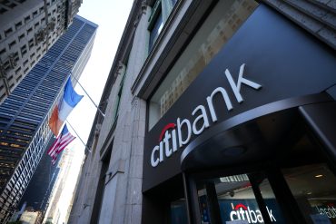 Citigroup Q1 earnings revenue growth net income RoTCE restructuring financial results Citigroup earnings results quarterly performance Citi revenue growth