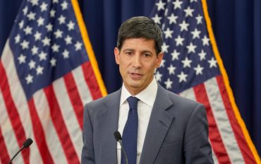 Fed Chair Kevin Warsh speaks after the June 2026 FOMC meeting as the Federal Reserve delivers a rate hold, raises inflation forecasts, and signals a shift away from forward guidance during Warsh’s debut Fed meeting.