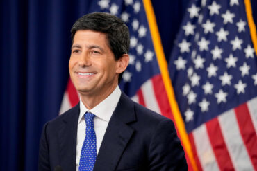 Federal Reserve Chair Kevin Warsh announcing the Fed rate hike 2026 as interest rates rose to 3.75%-4.00% amid persistent US inflation, energy costs and tighter monetary policy