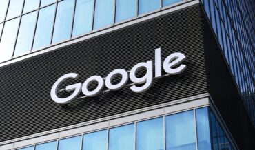 Google headquarters representing Alphabet Q3 earnings, Google Cloud growth, AI infrastructure spending, Search revenue and negative free cash flow